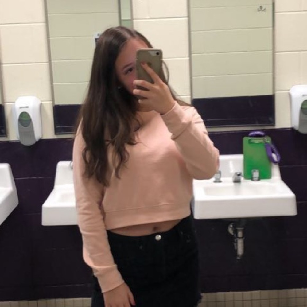 Forever 21 Cropped Crewneck